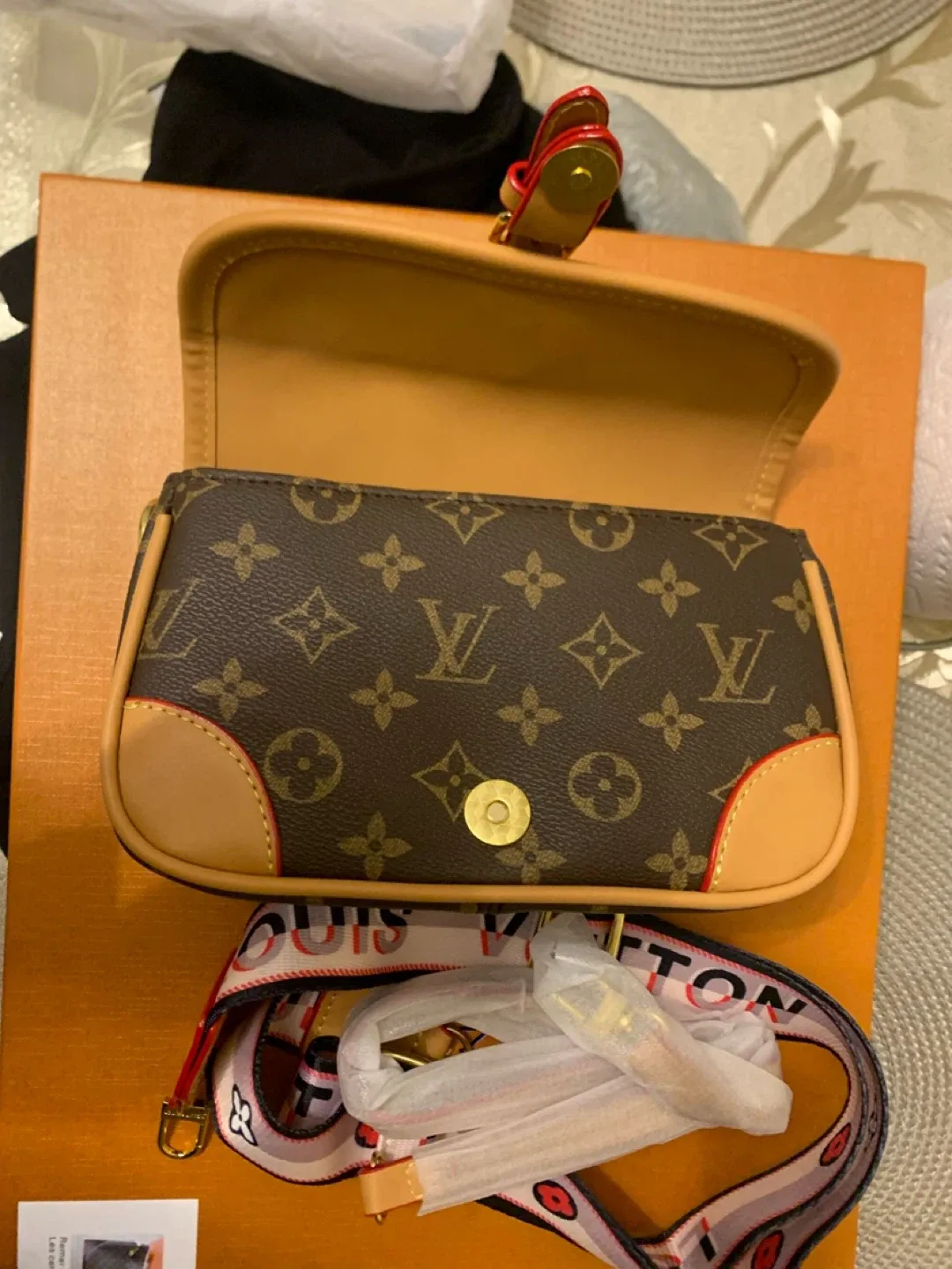 Louis Vuitton Brown Leather Handbag thumbnail