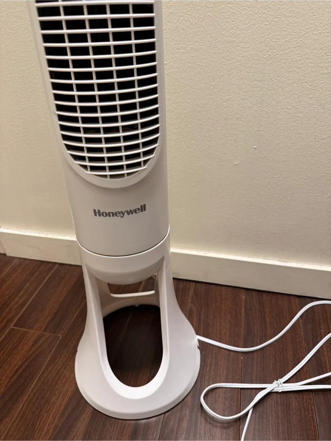 Honeywell QuietSet Tower Fan image indicator(2)