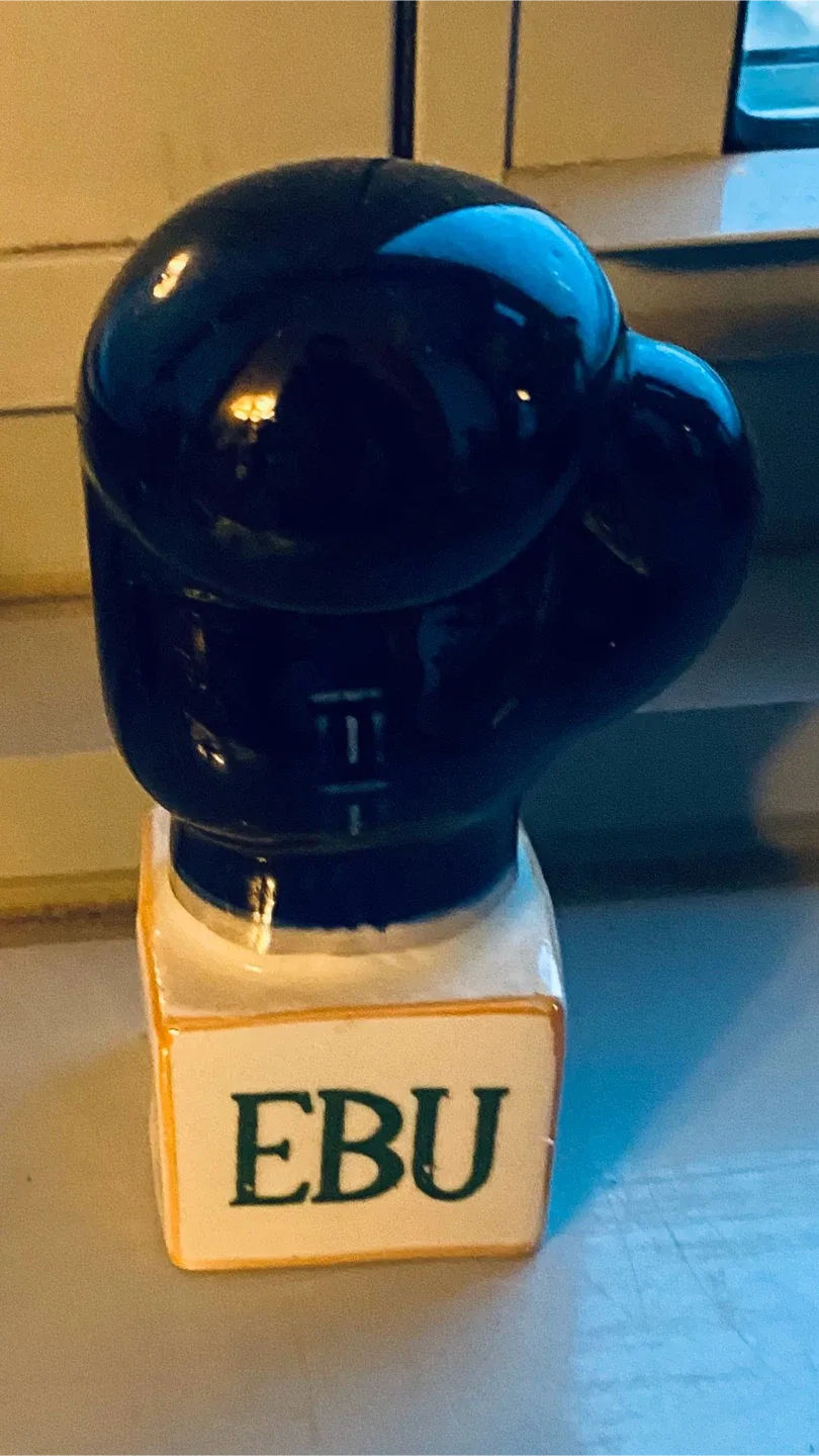 Ebu Figurine image indicator(2)