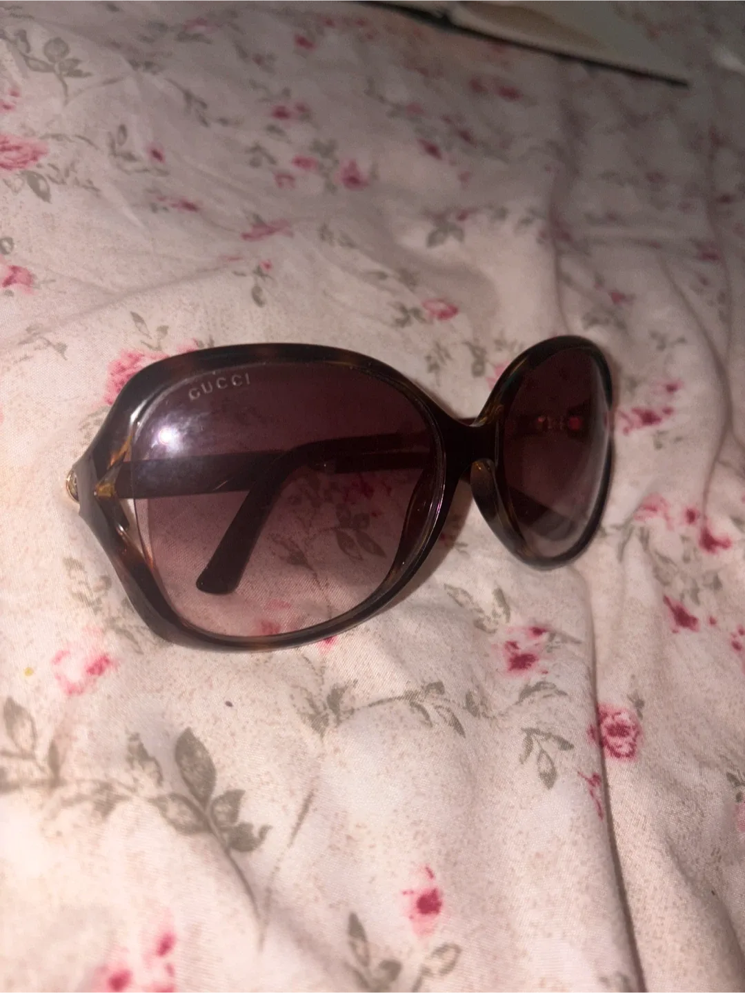 Gucci GG0076S Sunglasses image indicator(2)