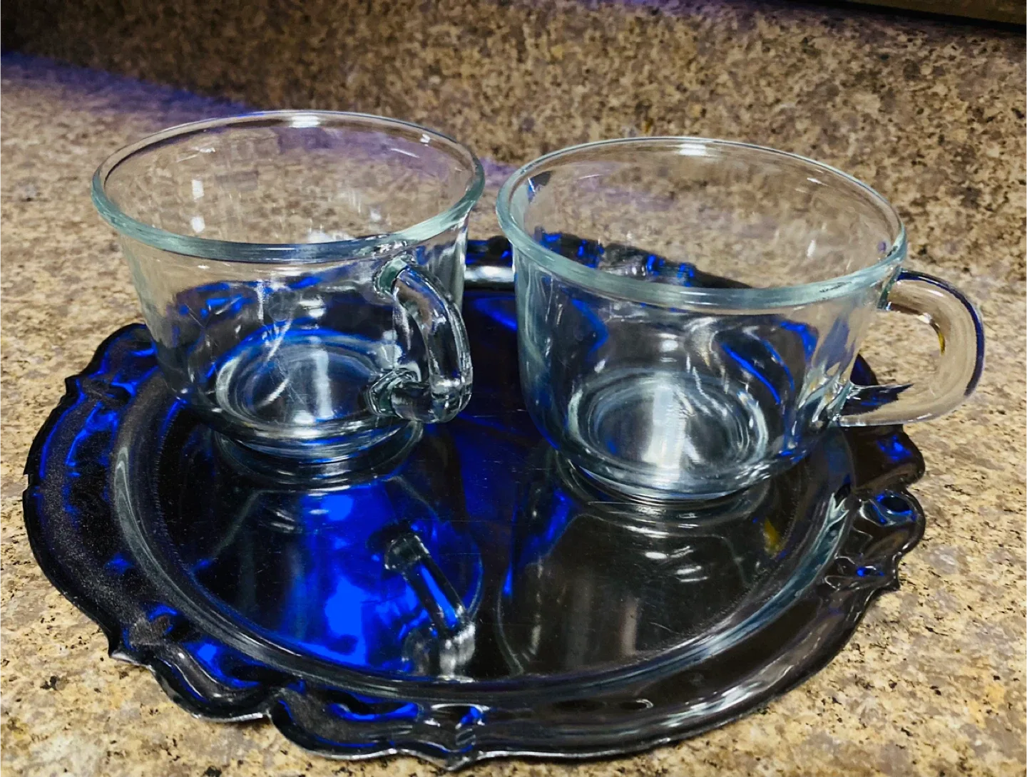Glass Coffee Mugs with Silver Tray image indicator(2)