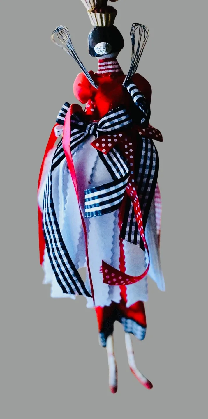 Vintage Baking Cooking Fairy Queen Doll Ornament image indicator(4)