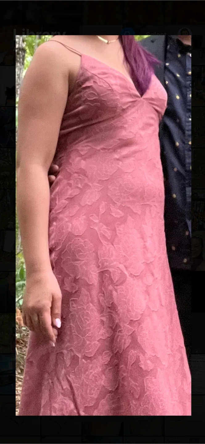 Sage Floral Maxi Dress image indicator(5)