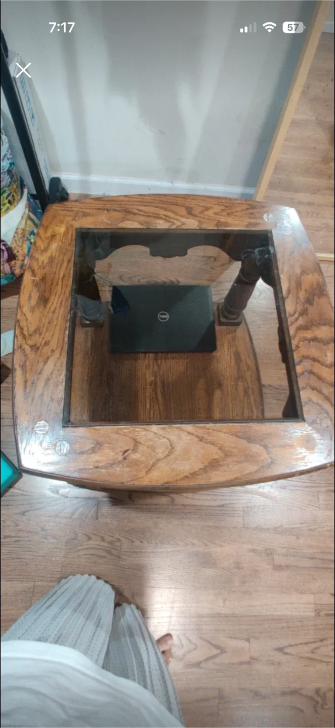 Coffee Table with Glass Top image indicator(2)