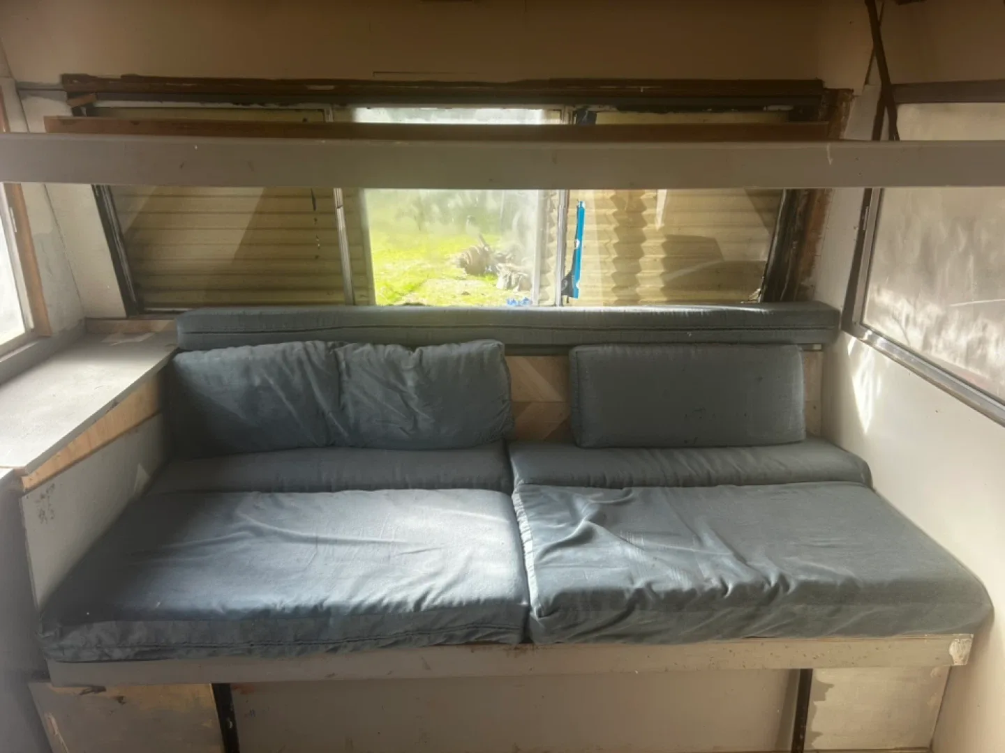 Vintage 1973 travellaire travel trailer image indicator(6)