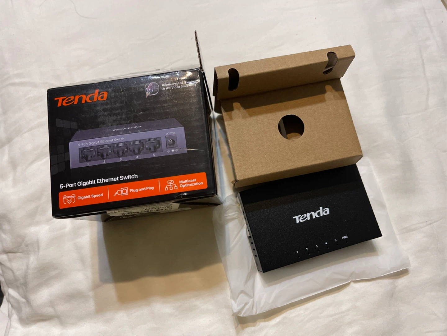New Tenda 5-Port Gigabit Ethernet Switch - photo 4