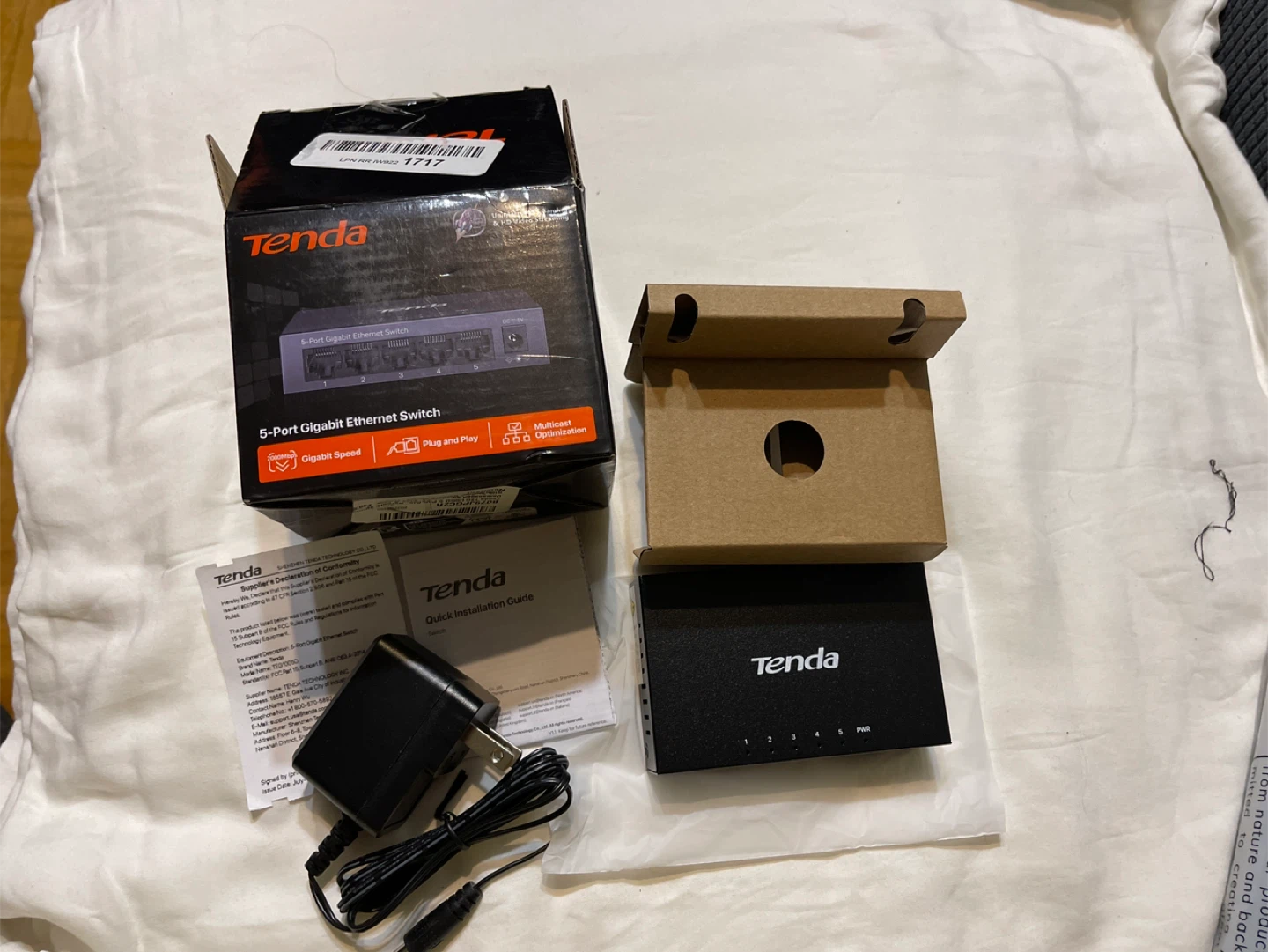 New Tenda 5-Port Gigabit Ethernet Switch - photo 5