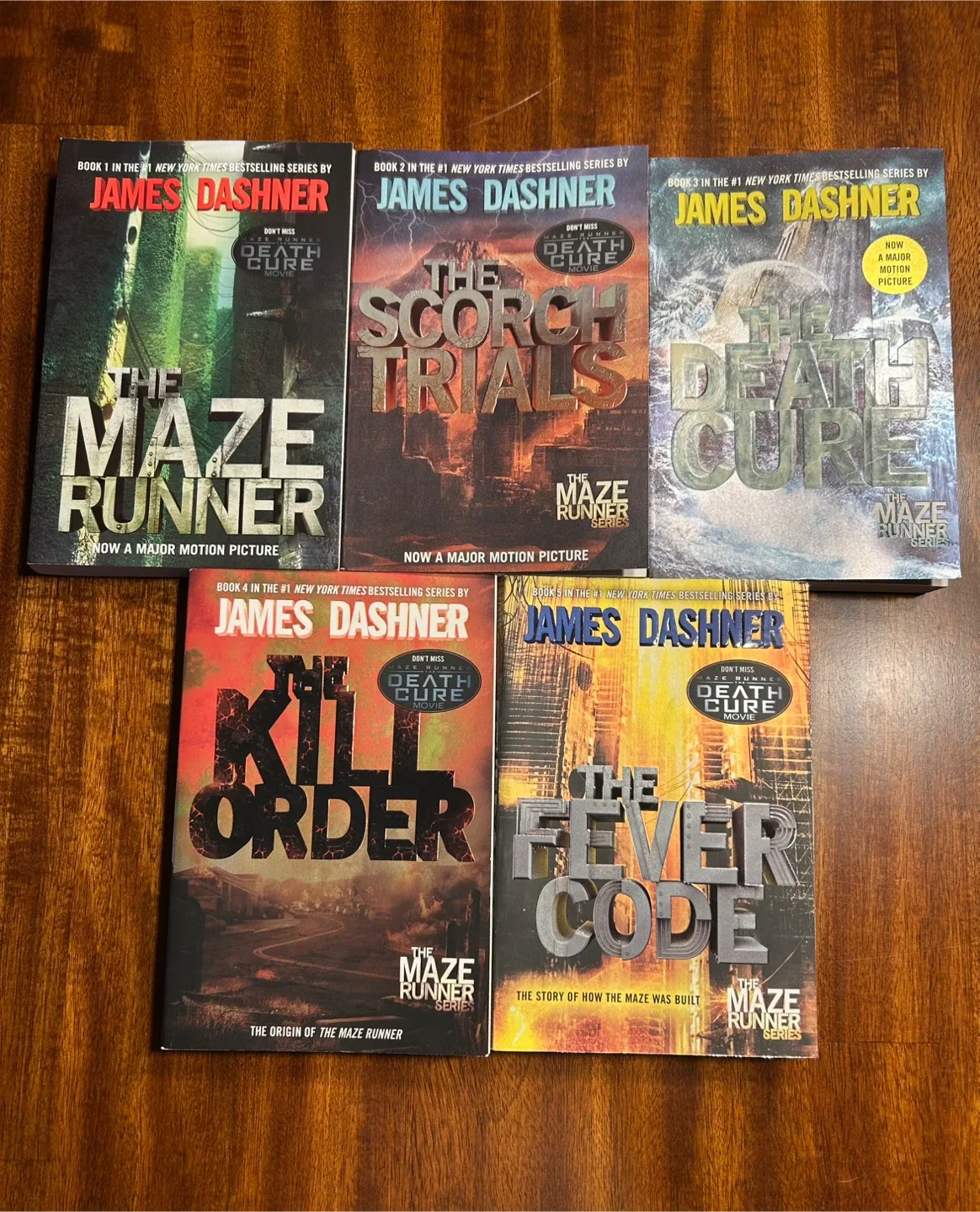 LIKE NEW! The Maze Runner Series by James Dashner (5 Books) image indicator(2)