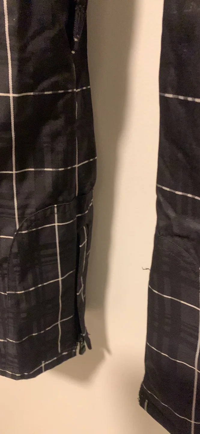 Powder Room Core Snow Pants - Size S/P image indicator(3)