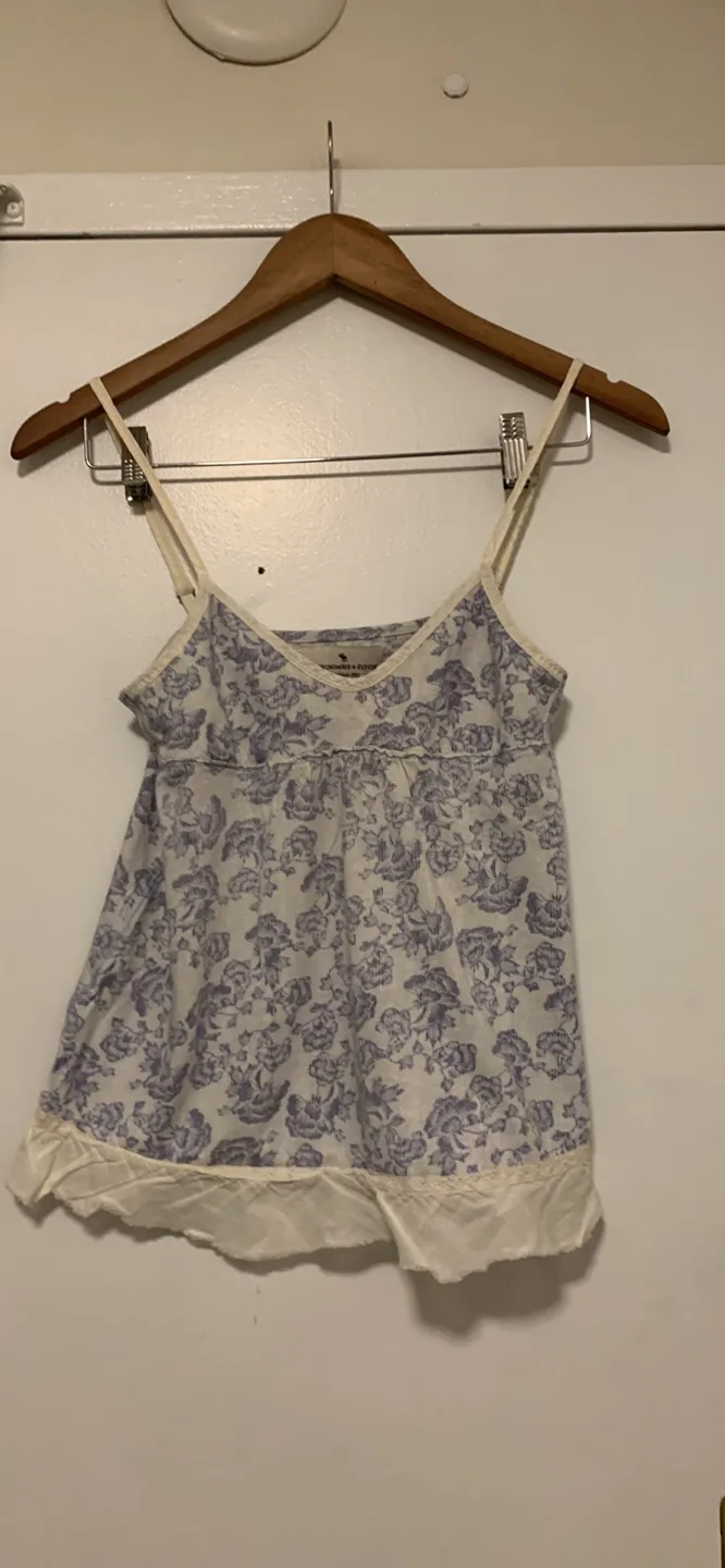 Abercrombie & Fitch Floral Cami Top thumbnail