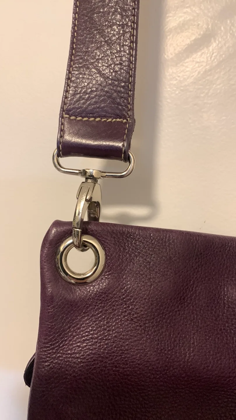 Roots Leather Crossbody Bag - Plum image indicator(5)