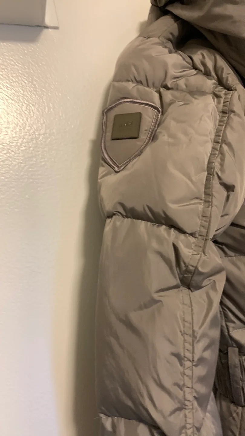 Add Puffer Coat new woman’s image indicator(2)