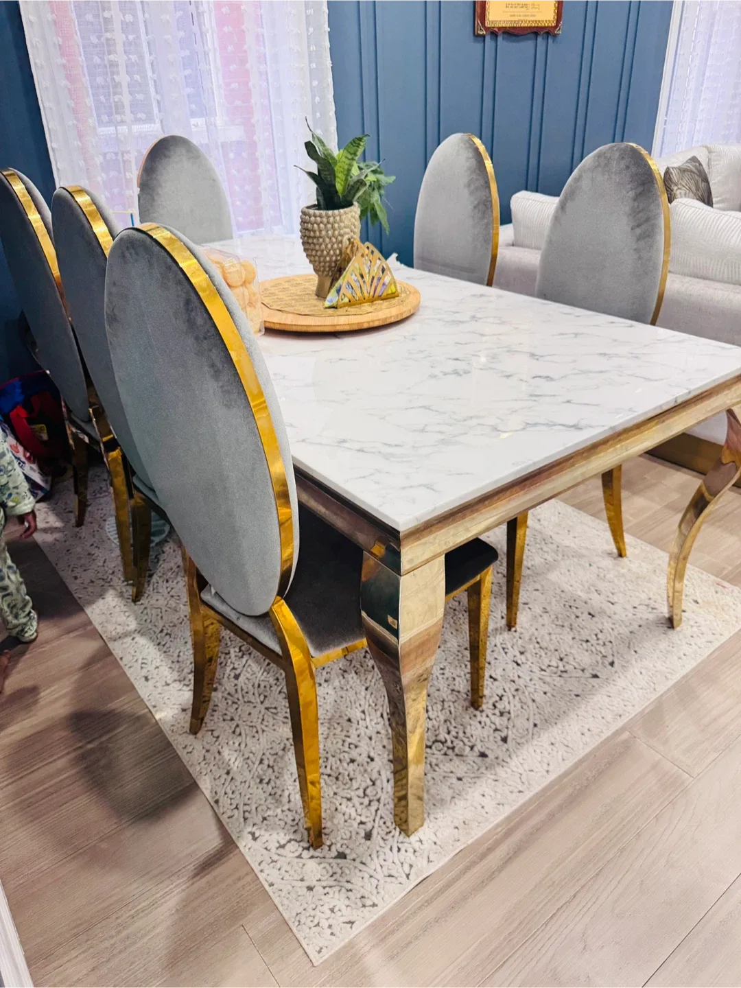 Dining Table Set (Real Marble) with 6 Grey Velvet Chairs image indicator(7)