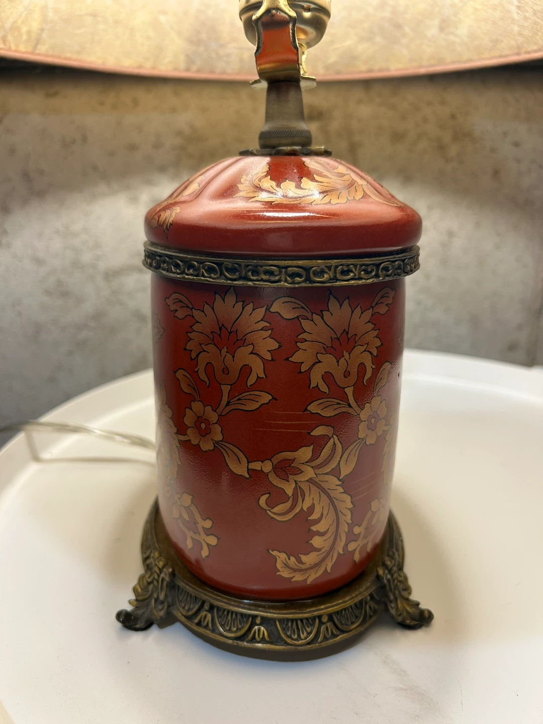 Red & Gold Accent Table Lamp - photo 4