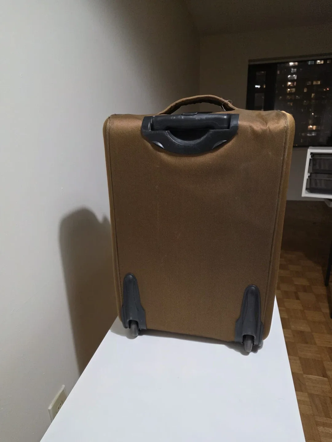 Dollar Brown Carry-On Luggage image indicator(2)
