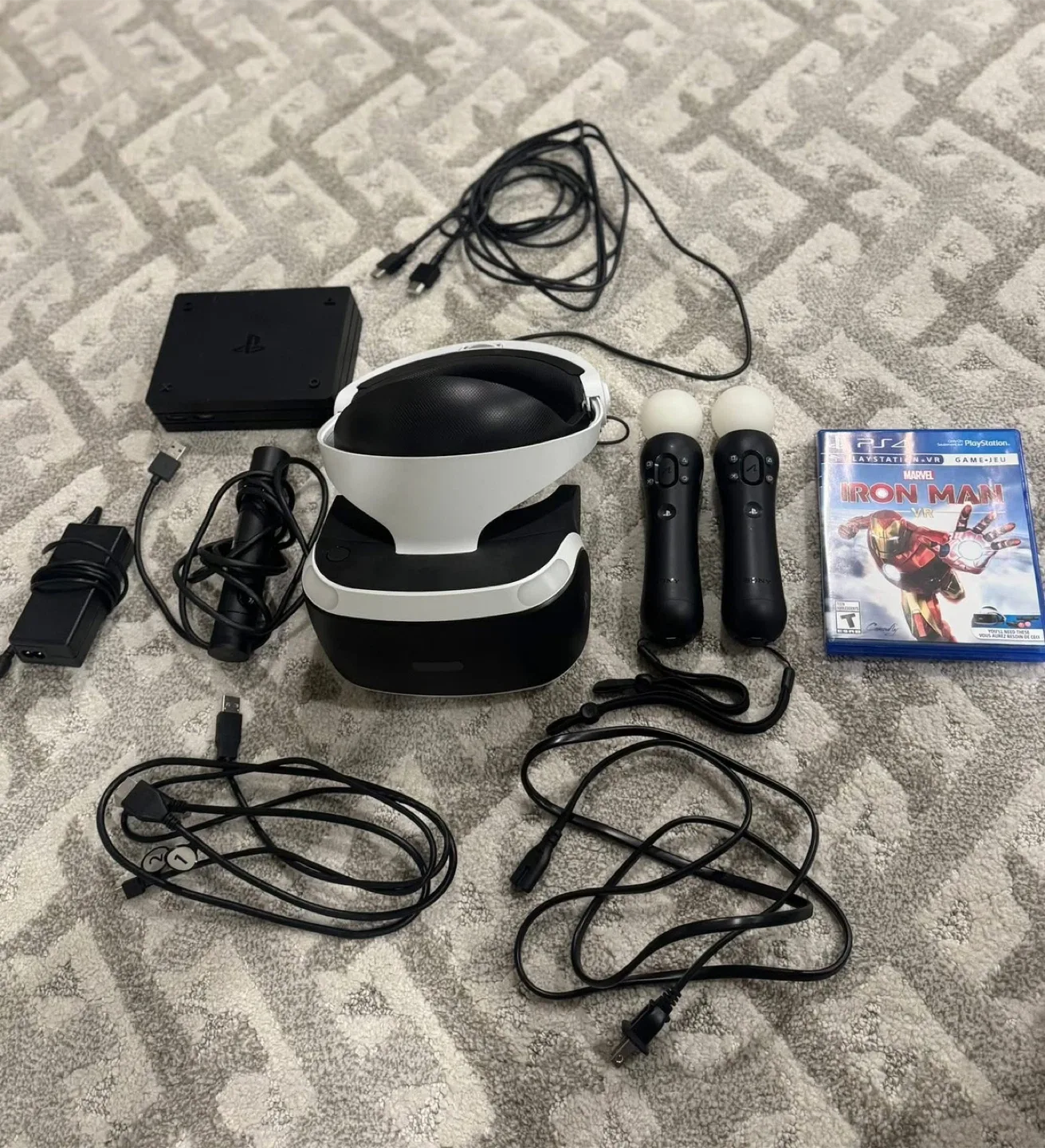 PlayStation VR Headset with Move Controllers & Iron Man Game thumbnail