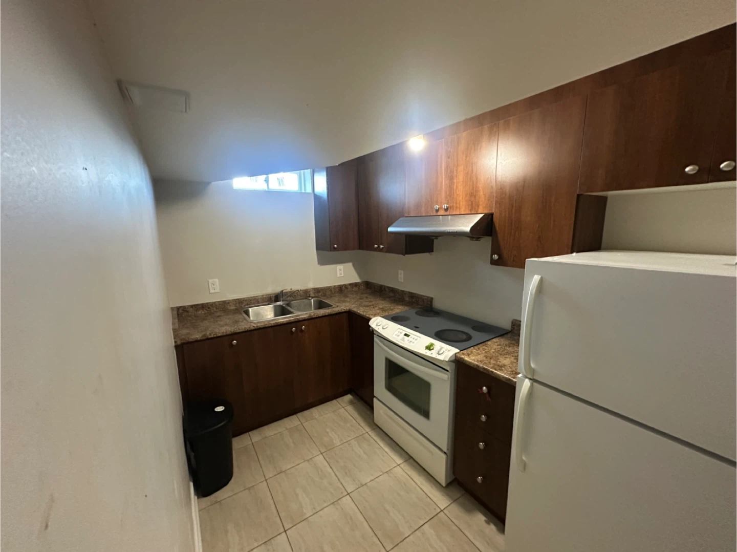 2 bed 1 bath basement for rent - photo 2