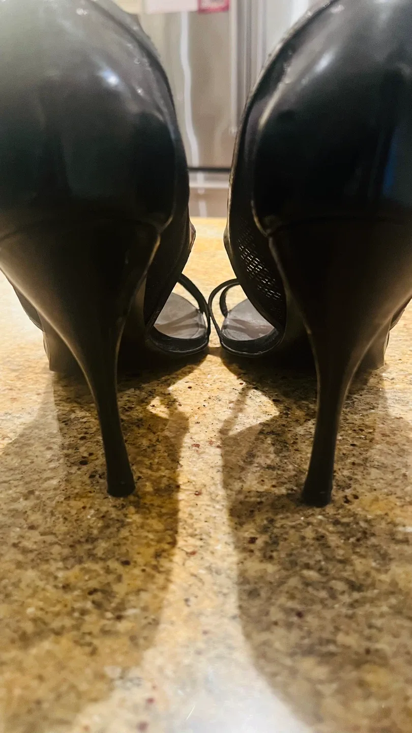 JLO Black Heels - Size 10 image indicator(3)