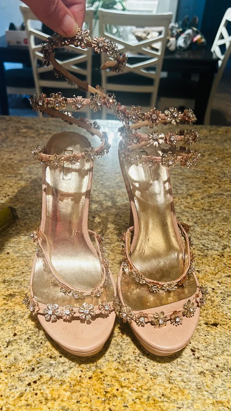 Ladies Pink Heels with wrap around strap image indicator(3)