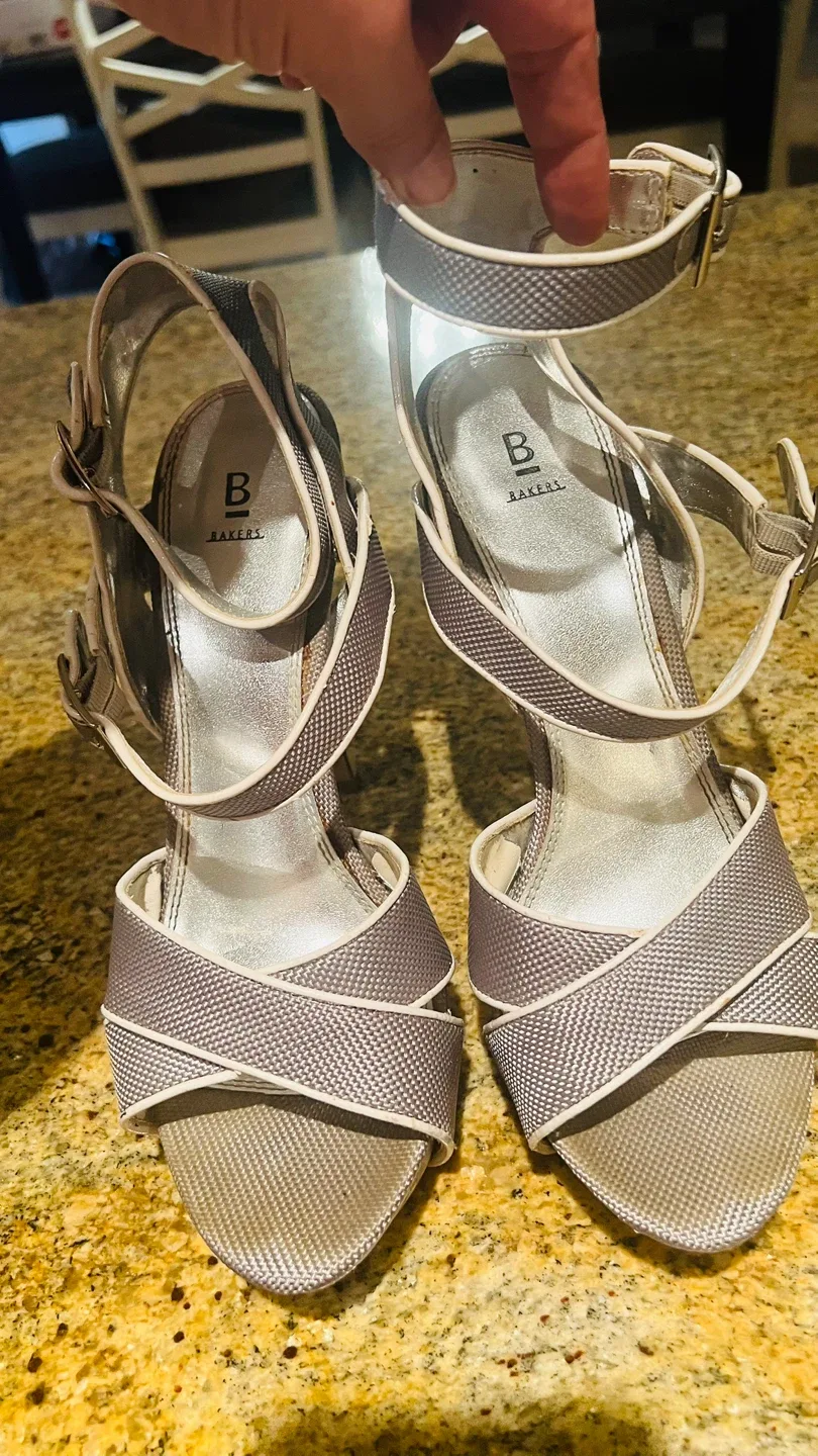 Grey and white fabulous Baker's Heels, Size 10 image indicator(2)