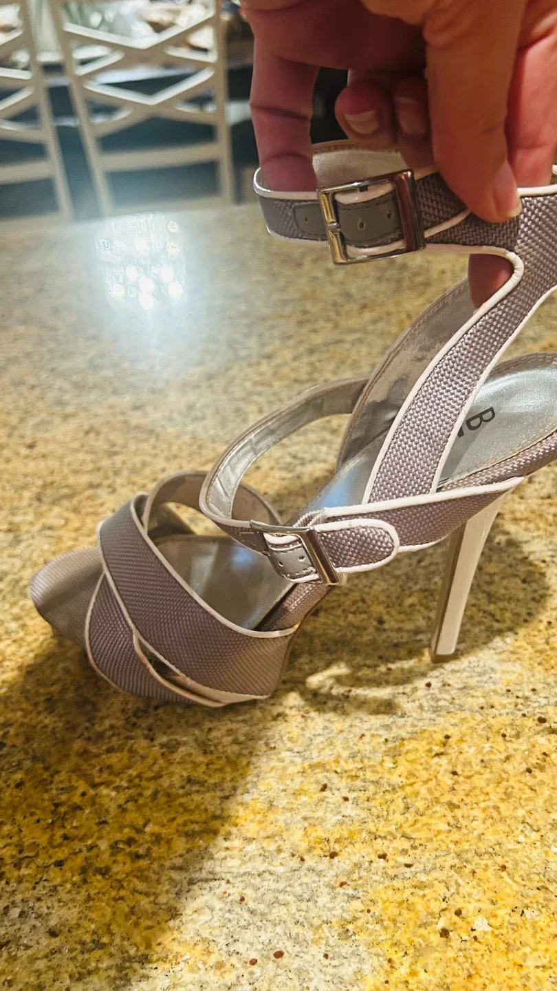 Grey and white fabulous Baker's Heels, Size 10 image indicator(3)
