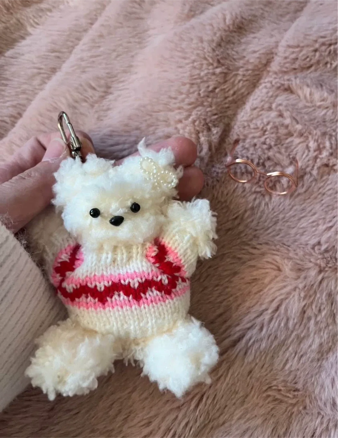 Handmade Knitted Teddy Bear Keychain image indicator(2)