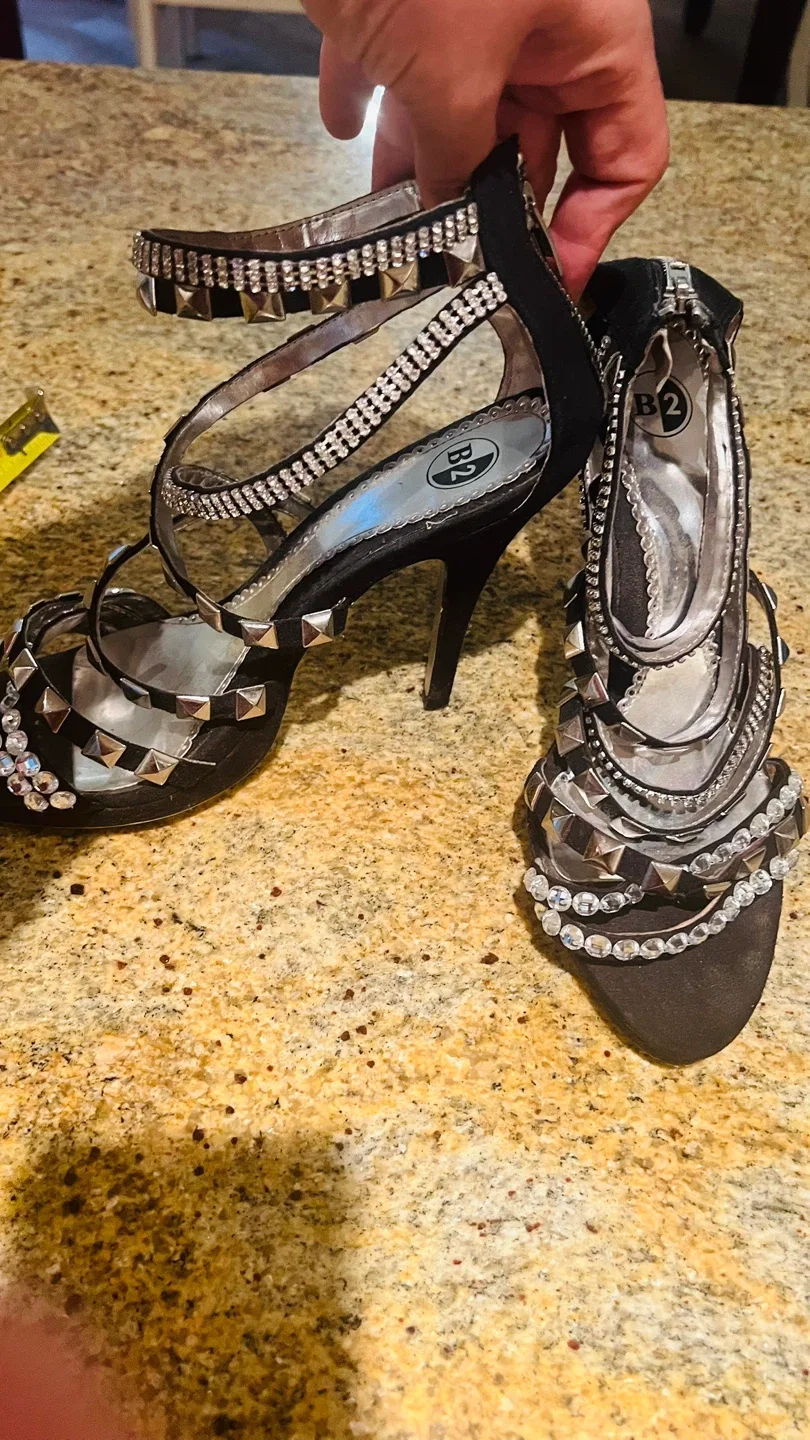 B2 Black studded strappy Heels, Size 10 image indicator(2)