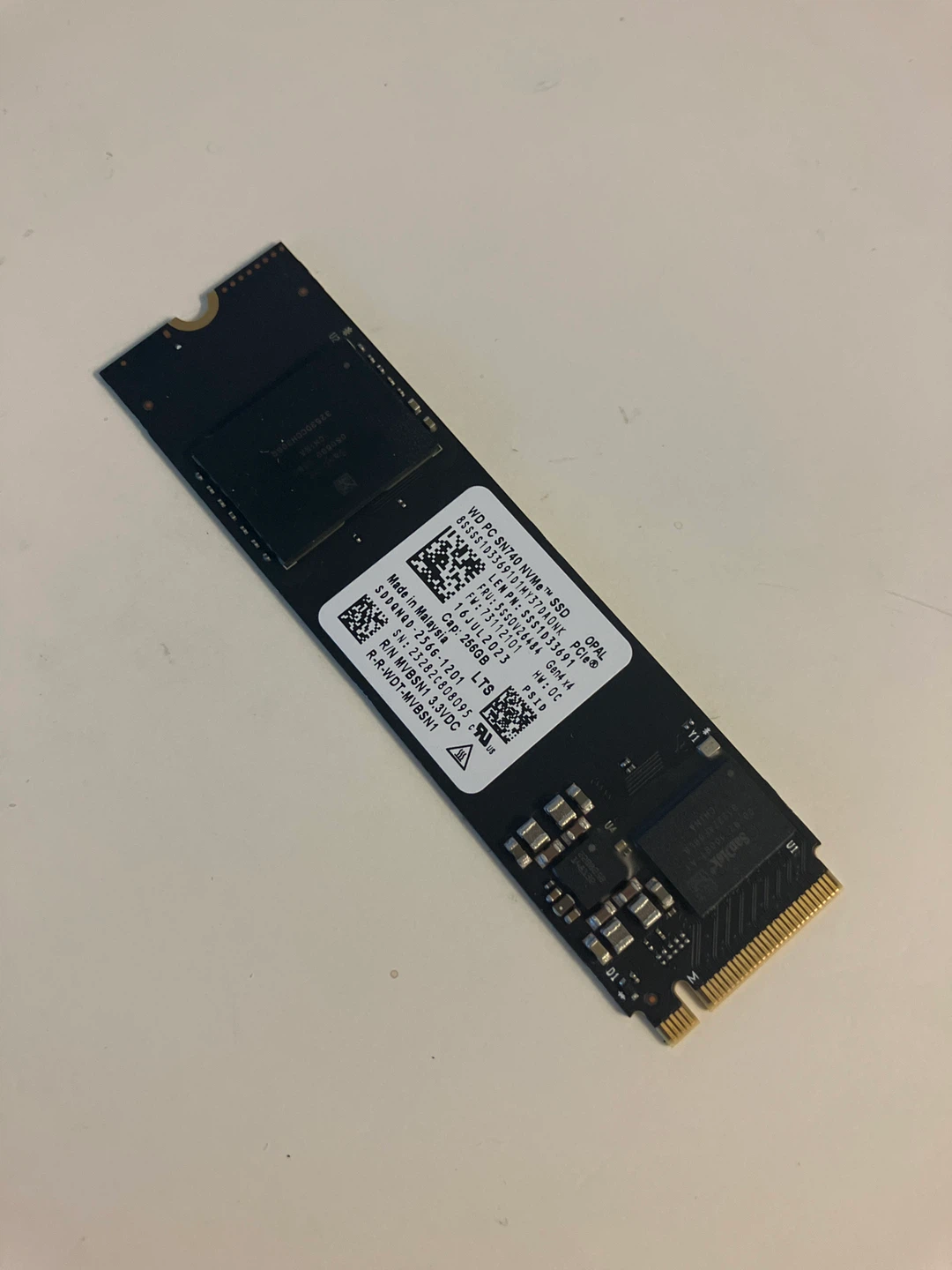 WD PC SN740 NVMe SSD 256GB