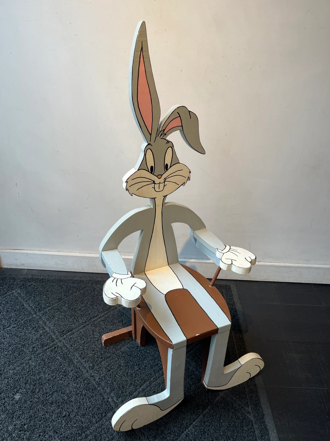 Bugs Bunny Themed Kids Chair - photo 3