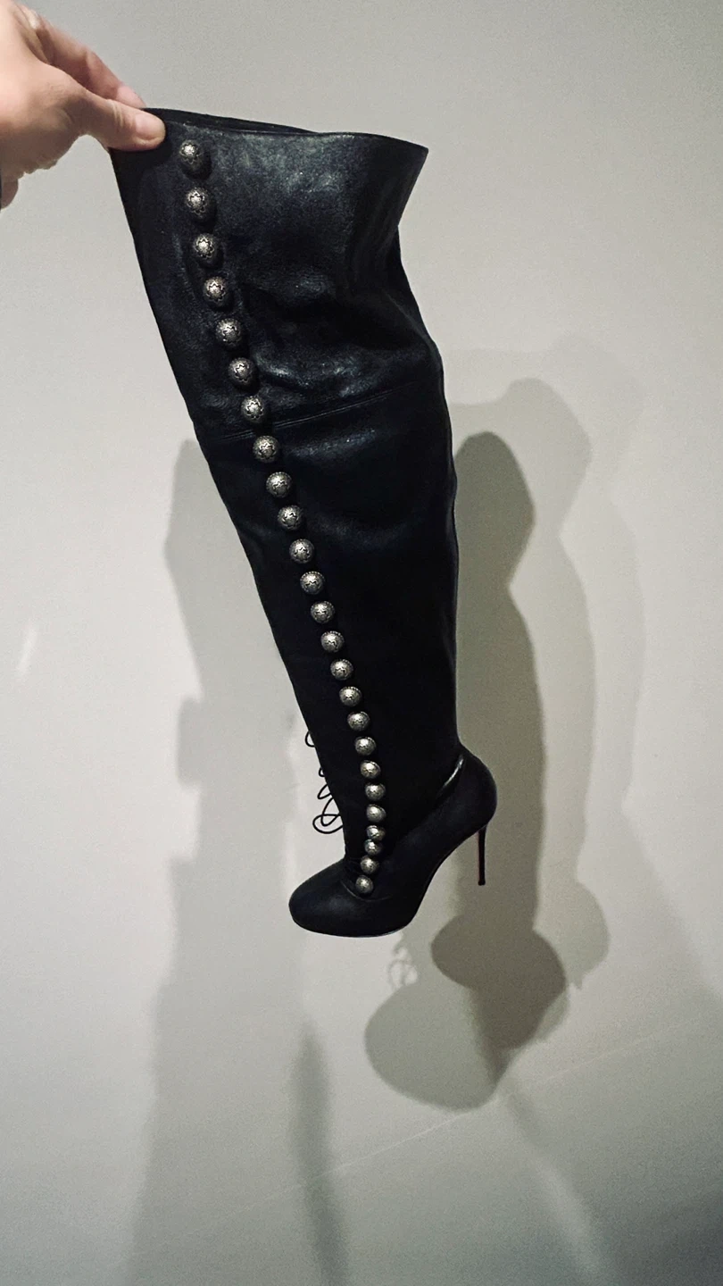 Christian Louboutin Black Leather Boots Size 38 Karrot