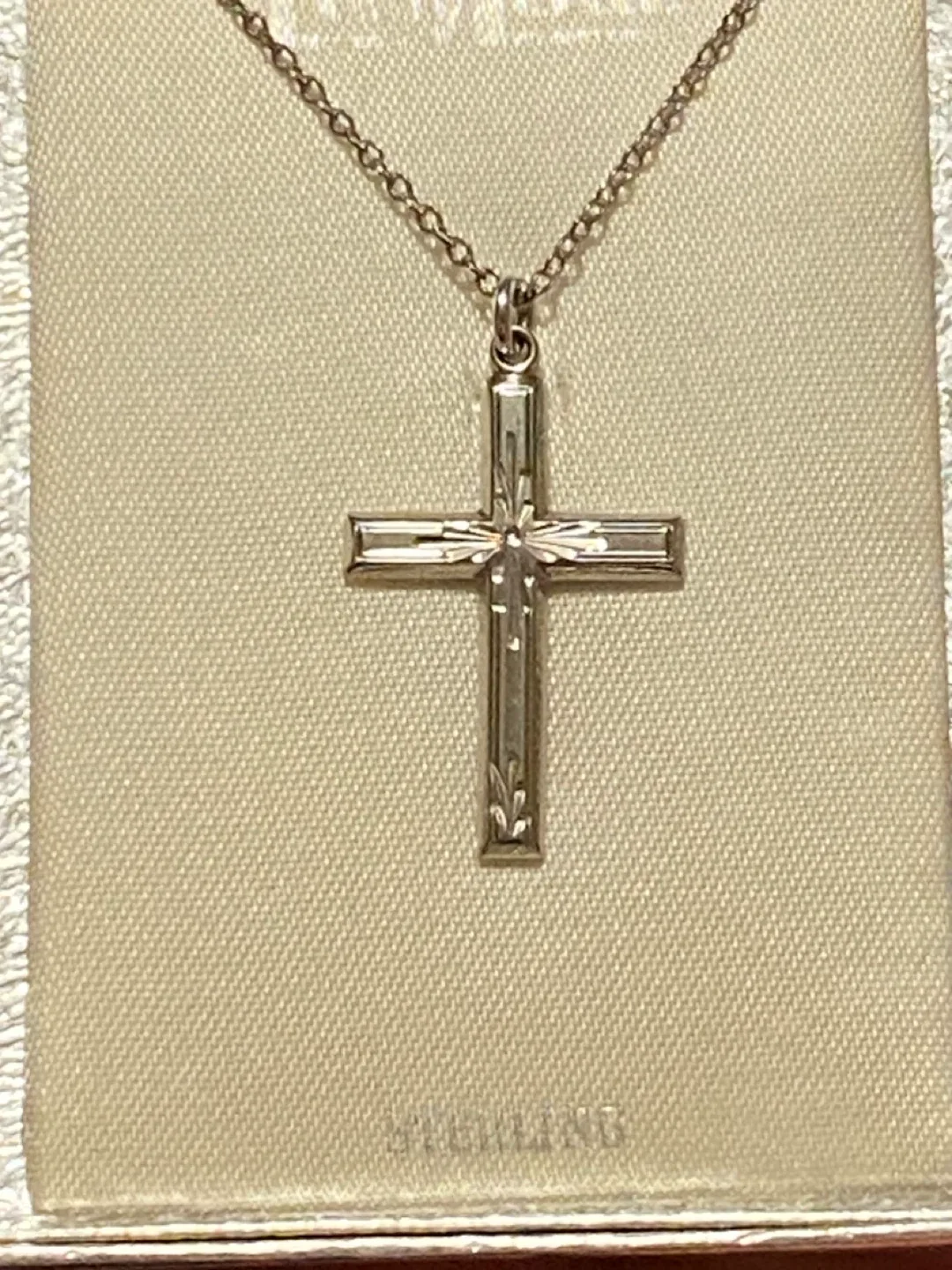 Vintage Sterling Silver “LaMode” Cross Pendant Necklace image indicator(5)