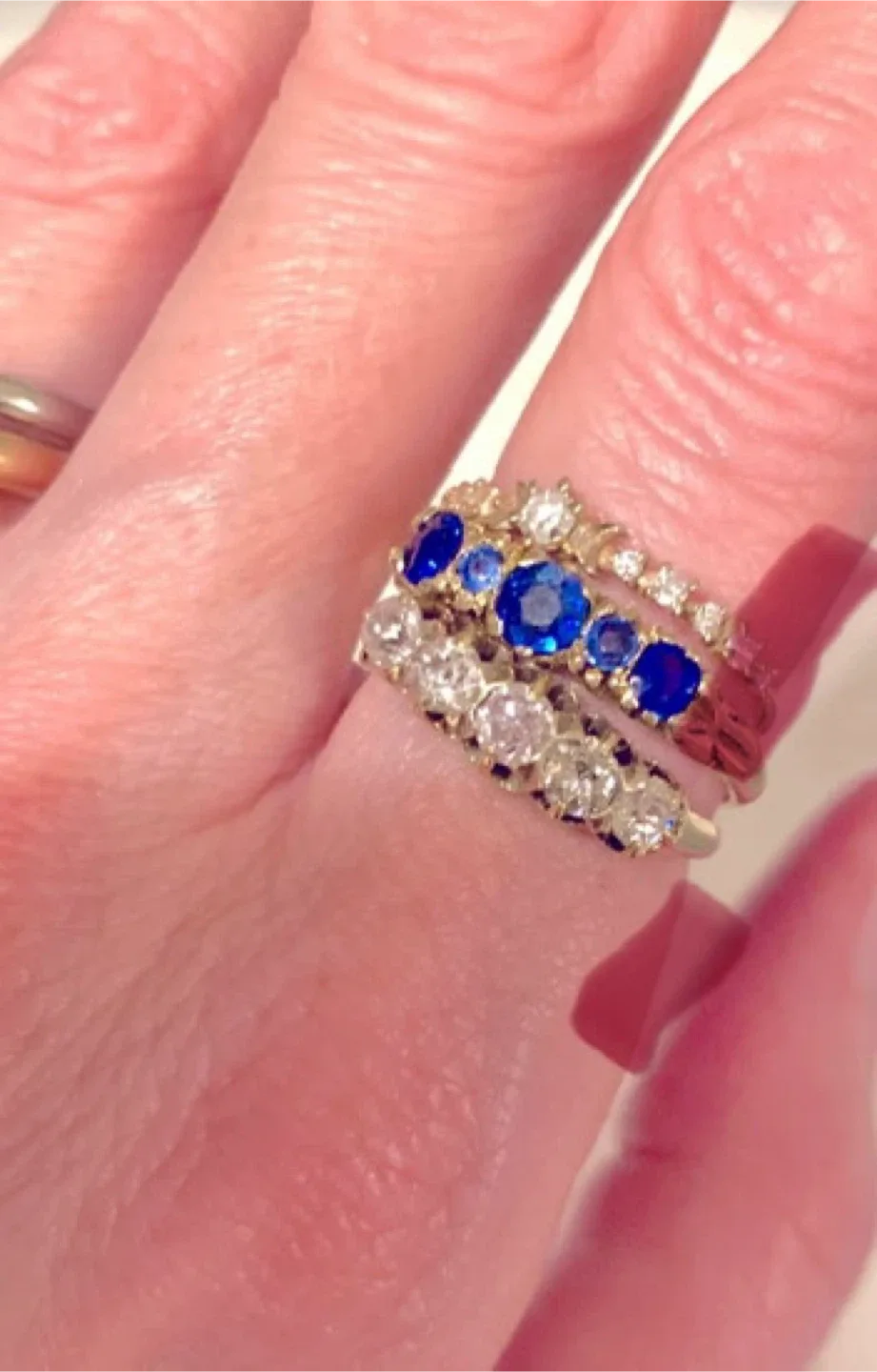 Antique pure 18k Gold, 5 Genuine Sapphire Ring image indicator(3)