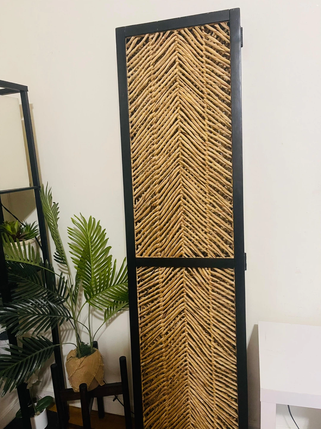 Woven Room Divider Screen ( Moving Out) - photo 5