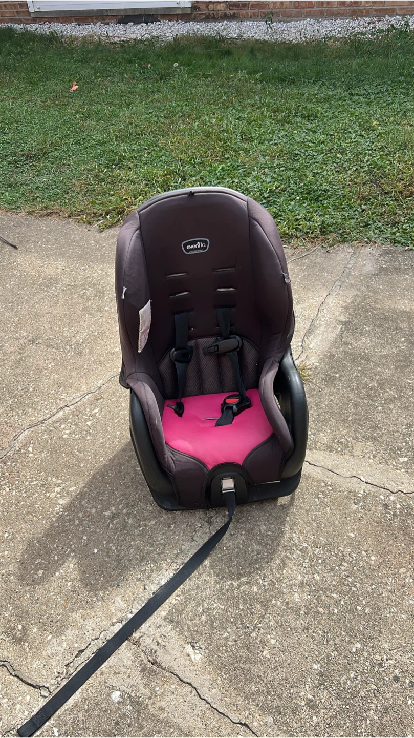 Evenflo Car Seat - Brown & Pink