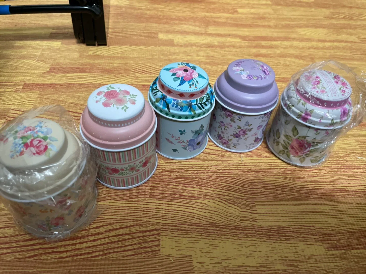 Set of 5 Floral Decorative Tins