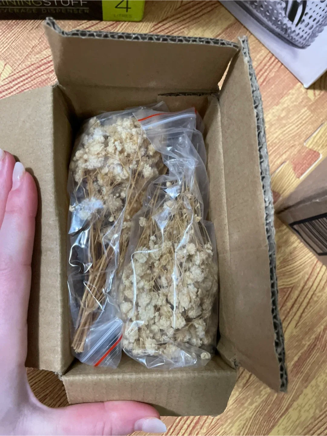 Artificial Flowers - Wedding Decor image indicator(4)