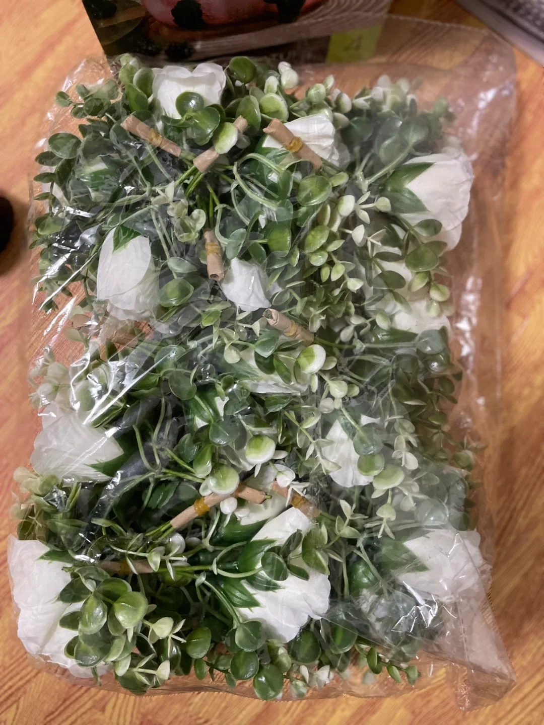 Artificial Flowers - Wedding Decor image indicator(2)