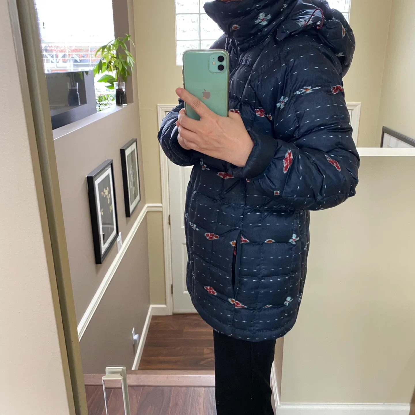 Burton [ak] Women's Down Jacket image indicator(5)