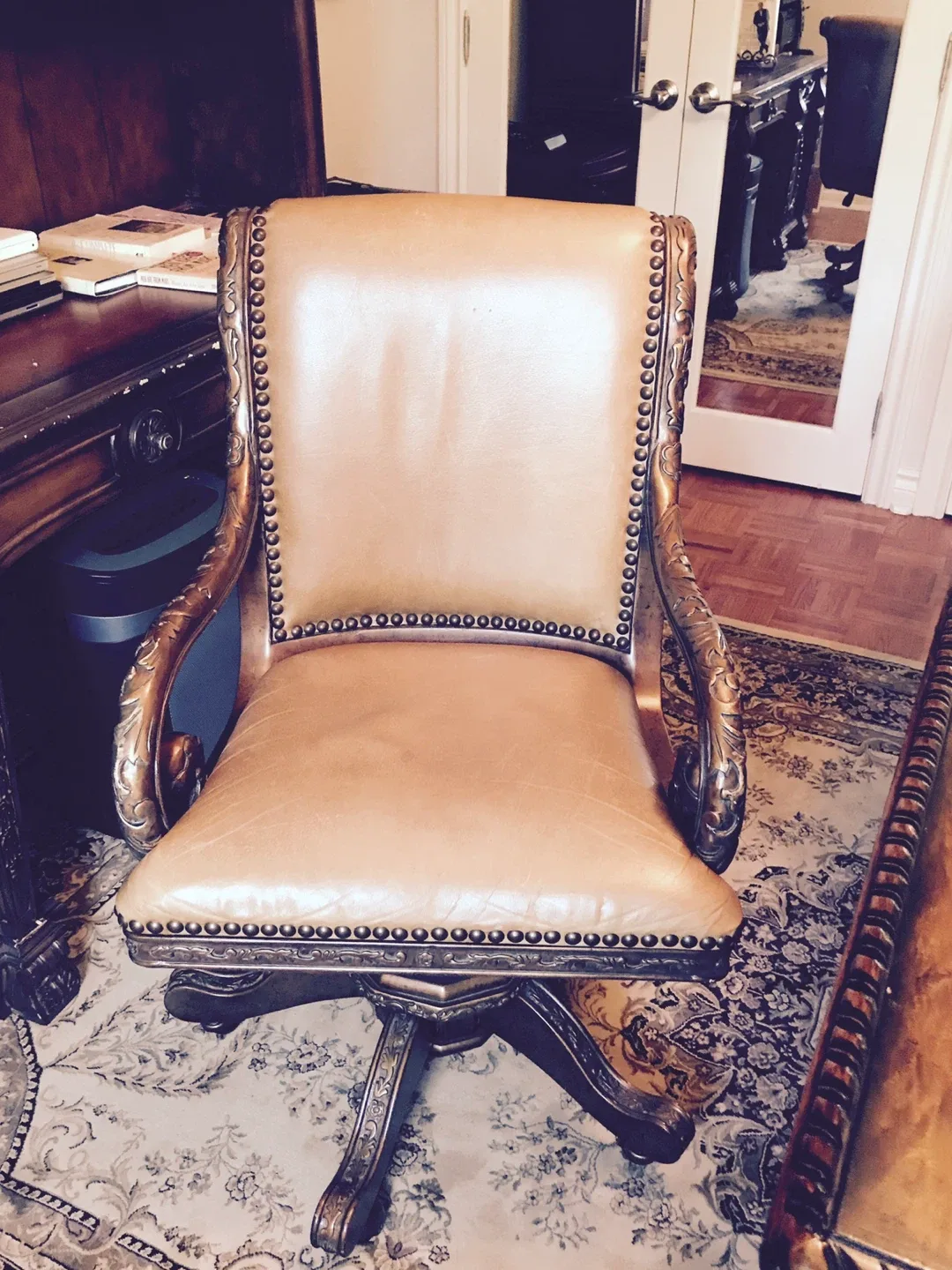 Complete Executive Office Set!!! image indicator(3)