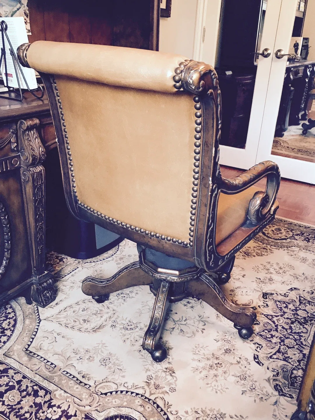 Complete Executive Office Set!!! image indicator(7)