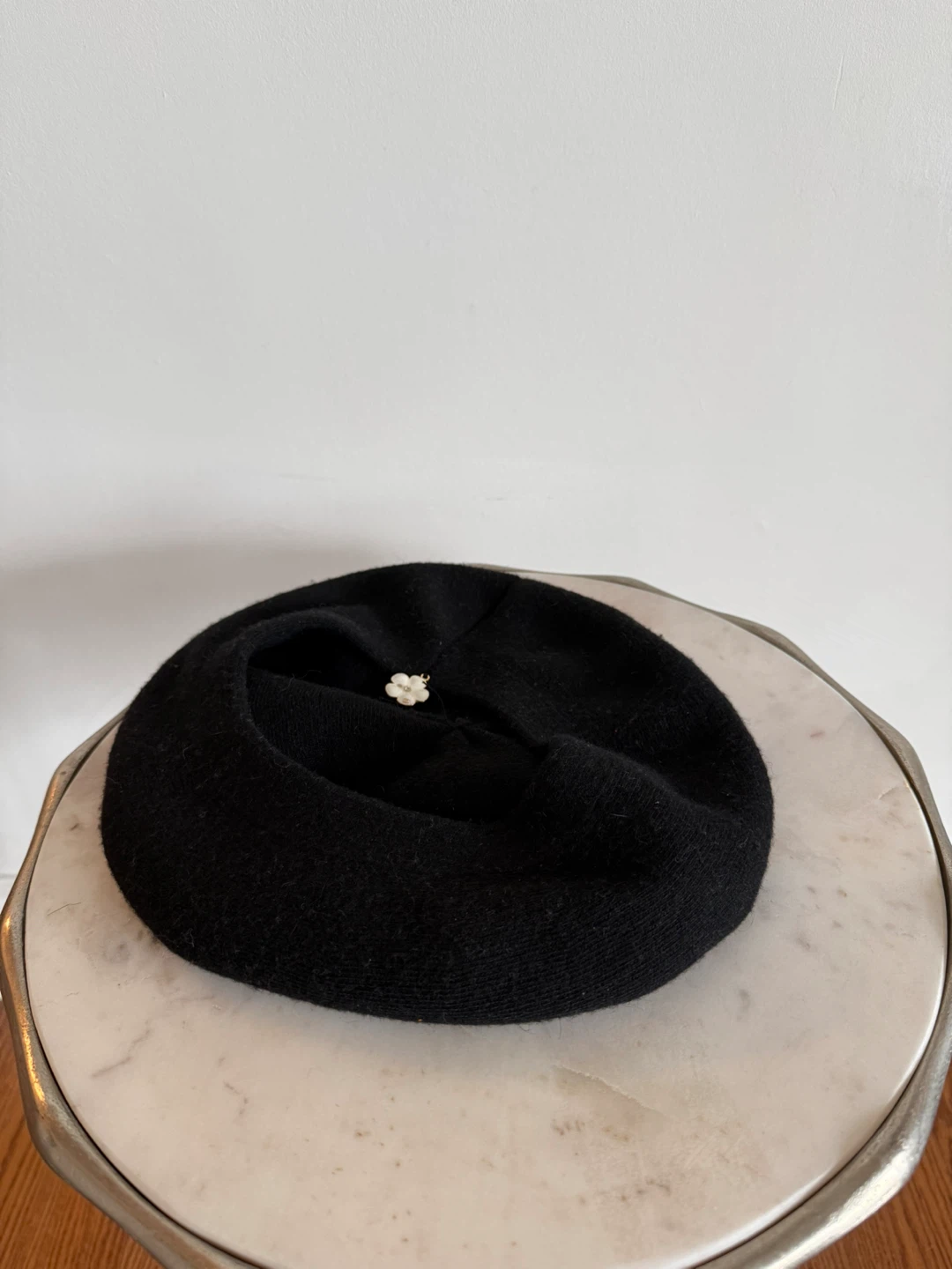 Black Cashmere Beret Hat - photo 2