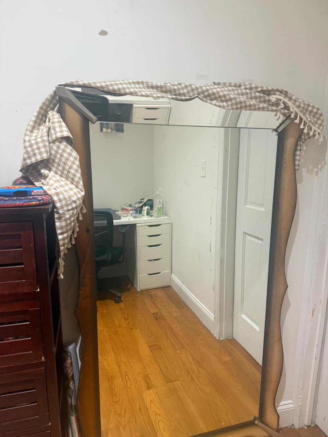 Full Length Mirror (Only Pickup)
