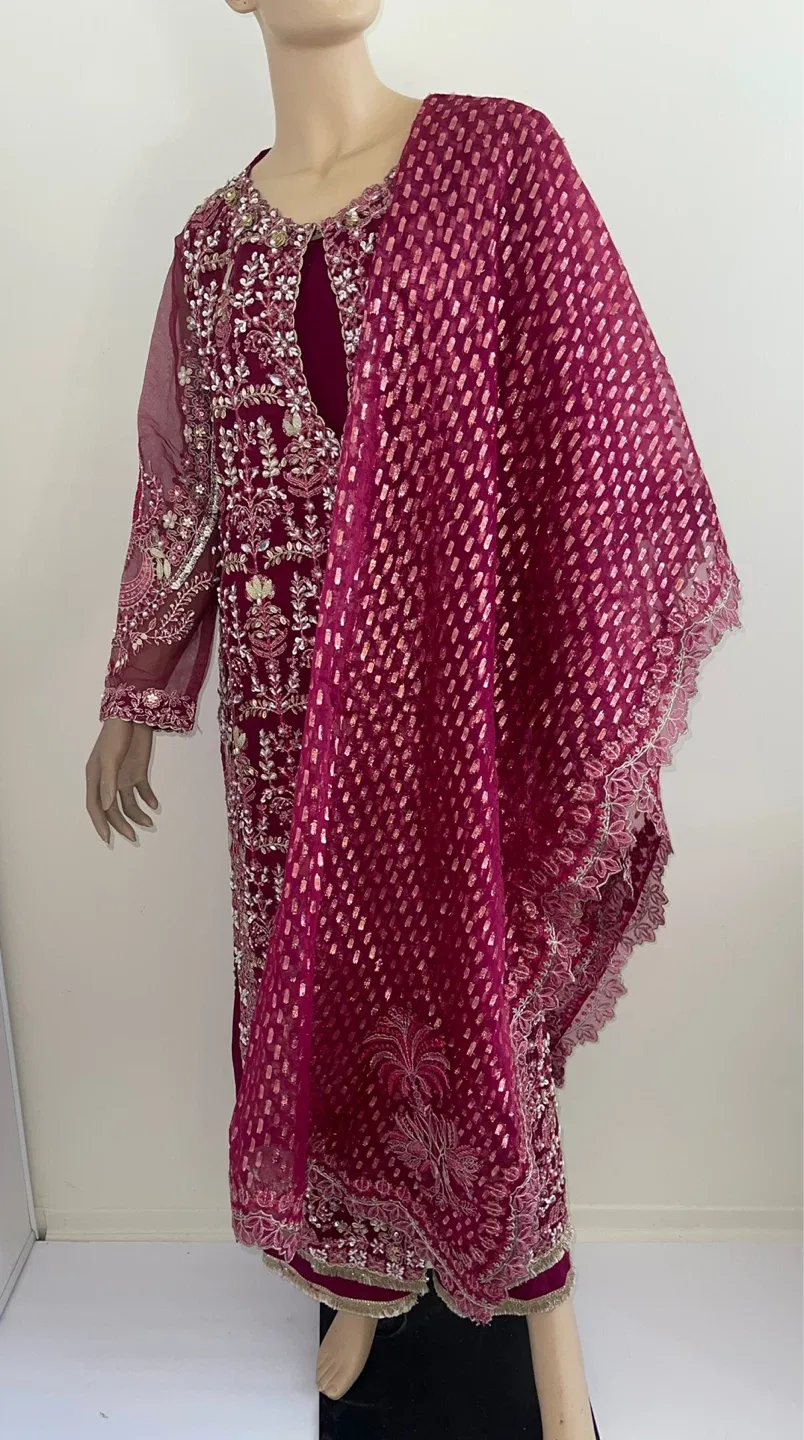 Pakistani magenta shalwar kameez suit pret luxe image indicator(2)