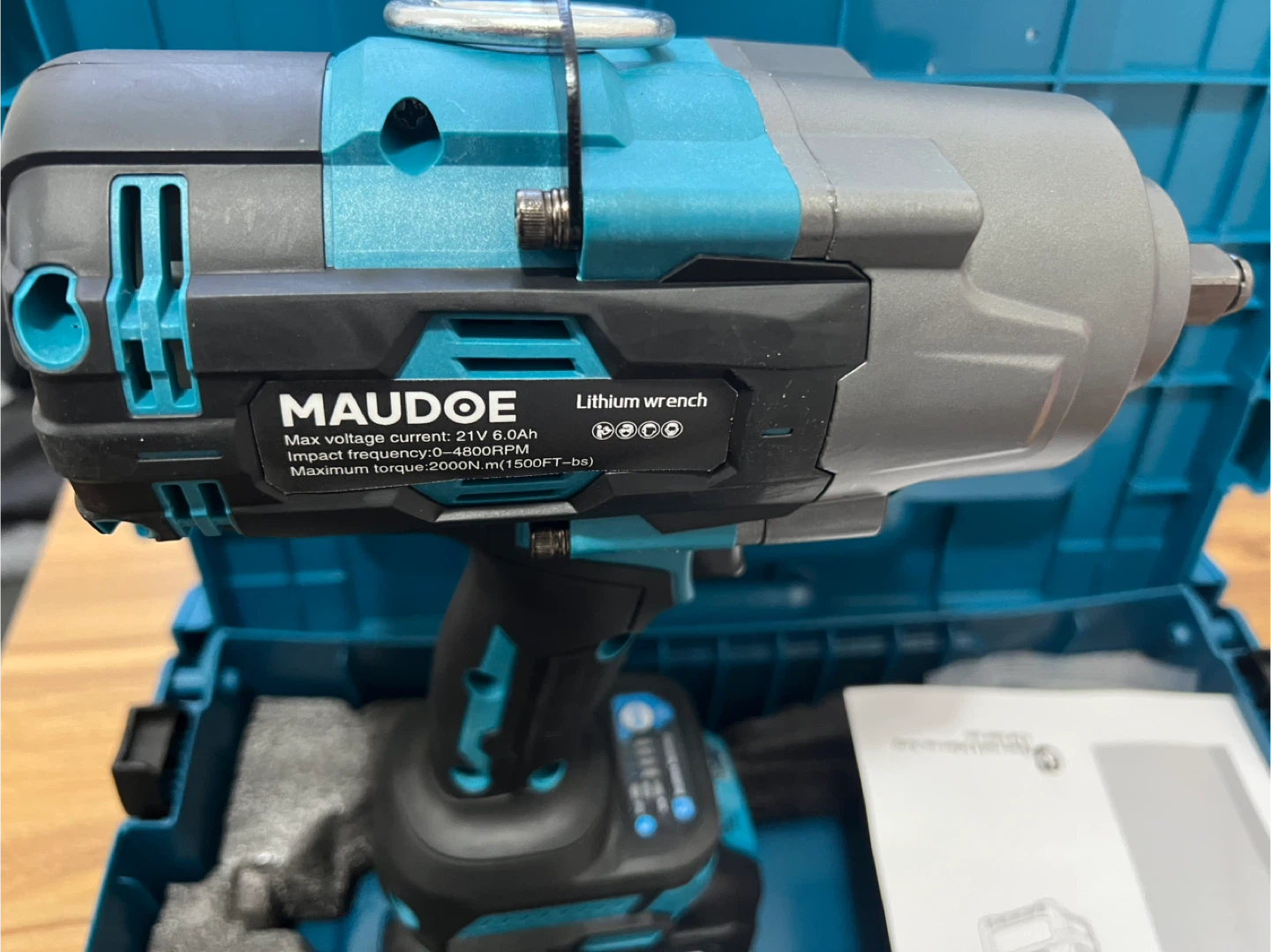 21V Cordless Impact Wrench Kit - photo 2