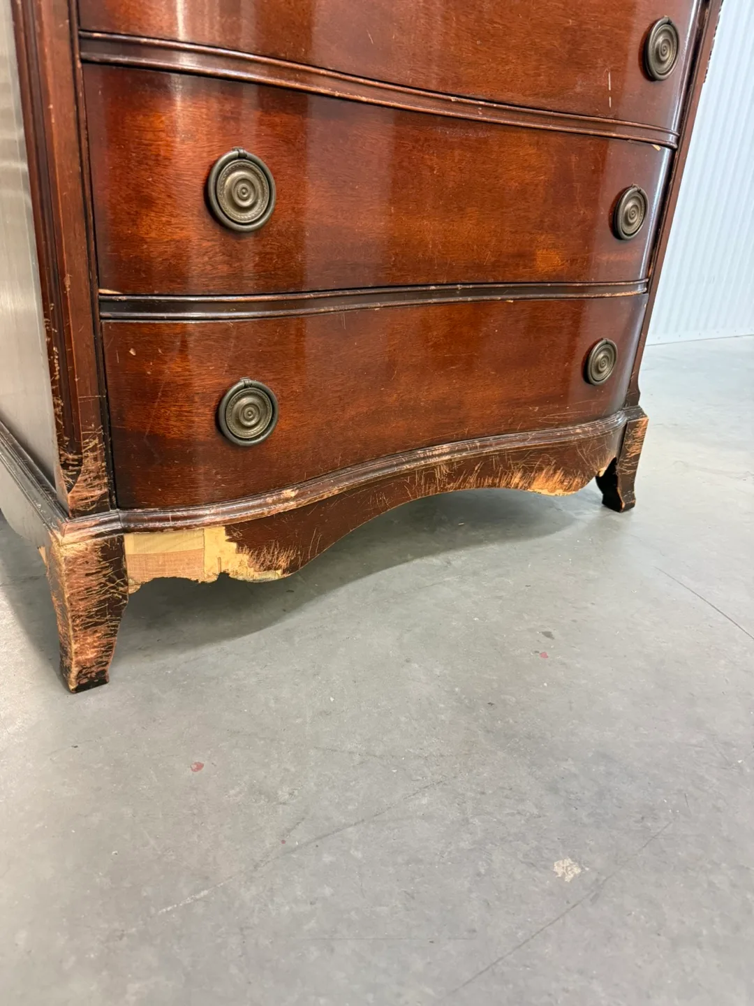 Wooden Chest of Drawers image indicator(3)