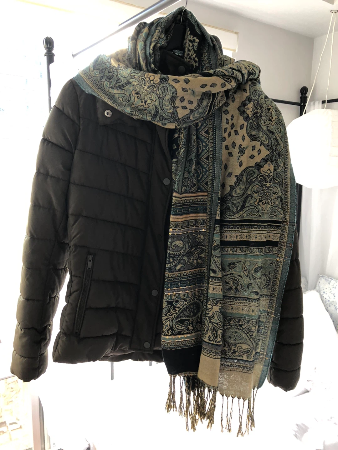 Puffer Jacket - Army Green with scarf - photo 3