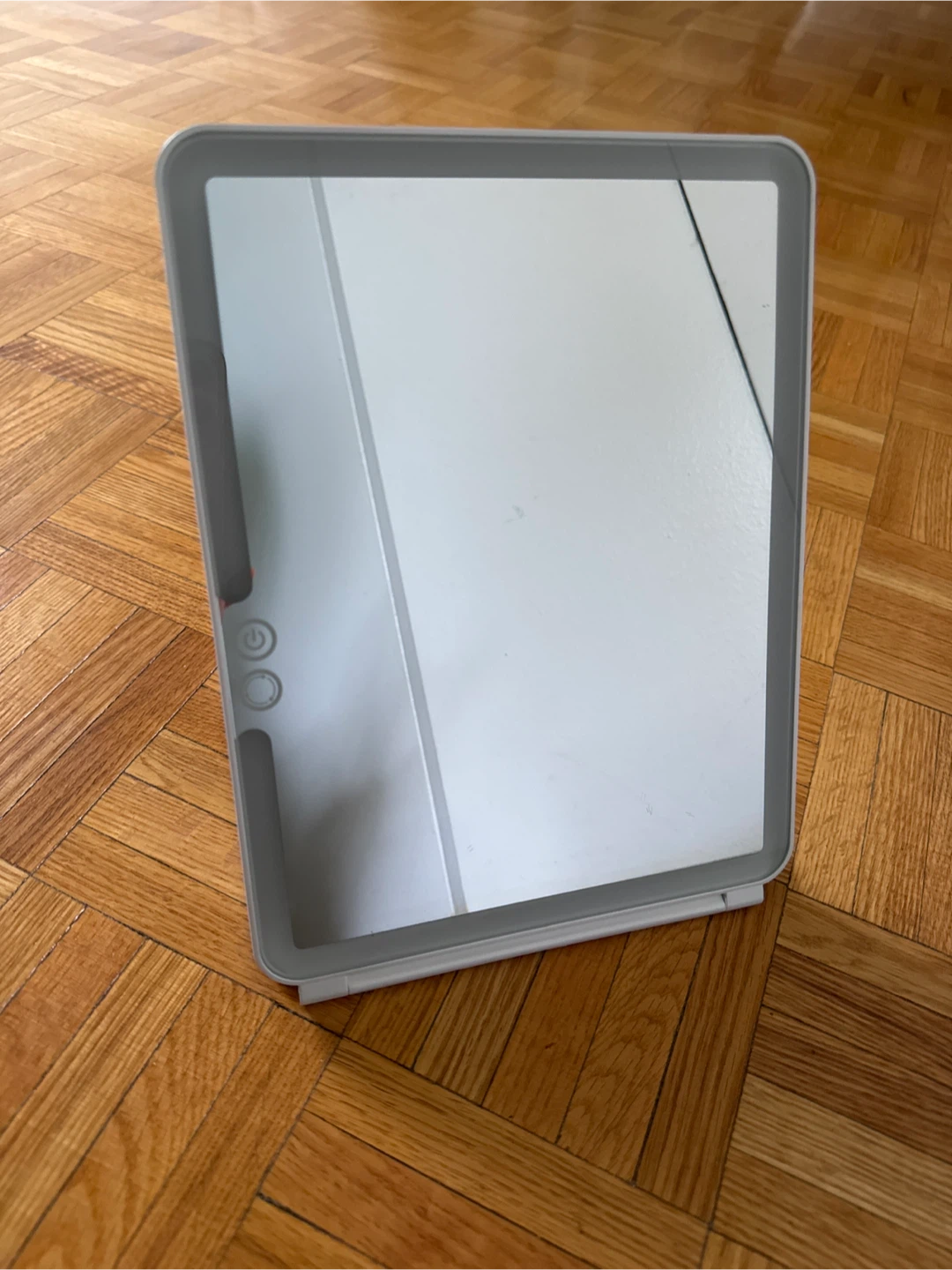 Project E Beauty Mirrorvio LED Travel Mirror PE718