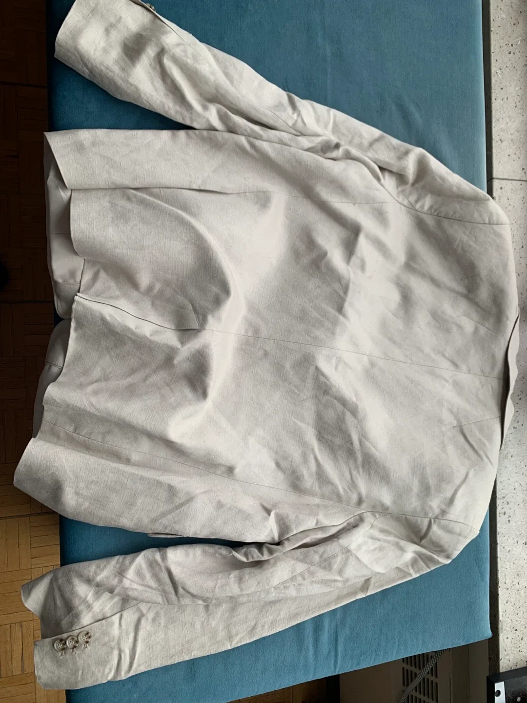 Banana Republic Linen Blend Blazer - Size 6 image indicator(2)