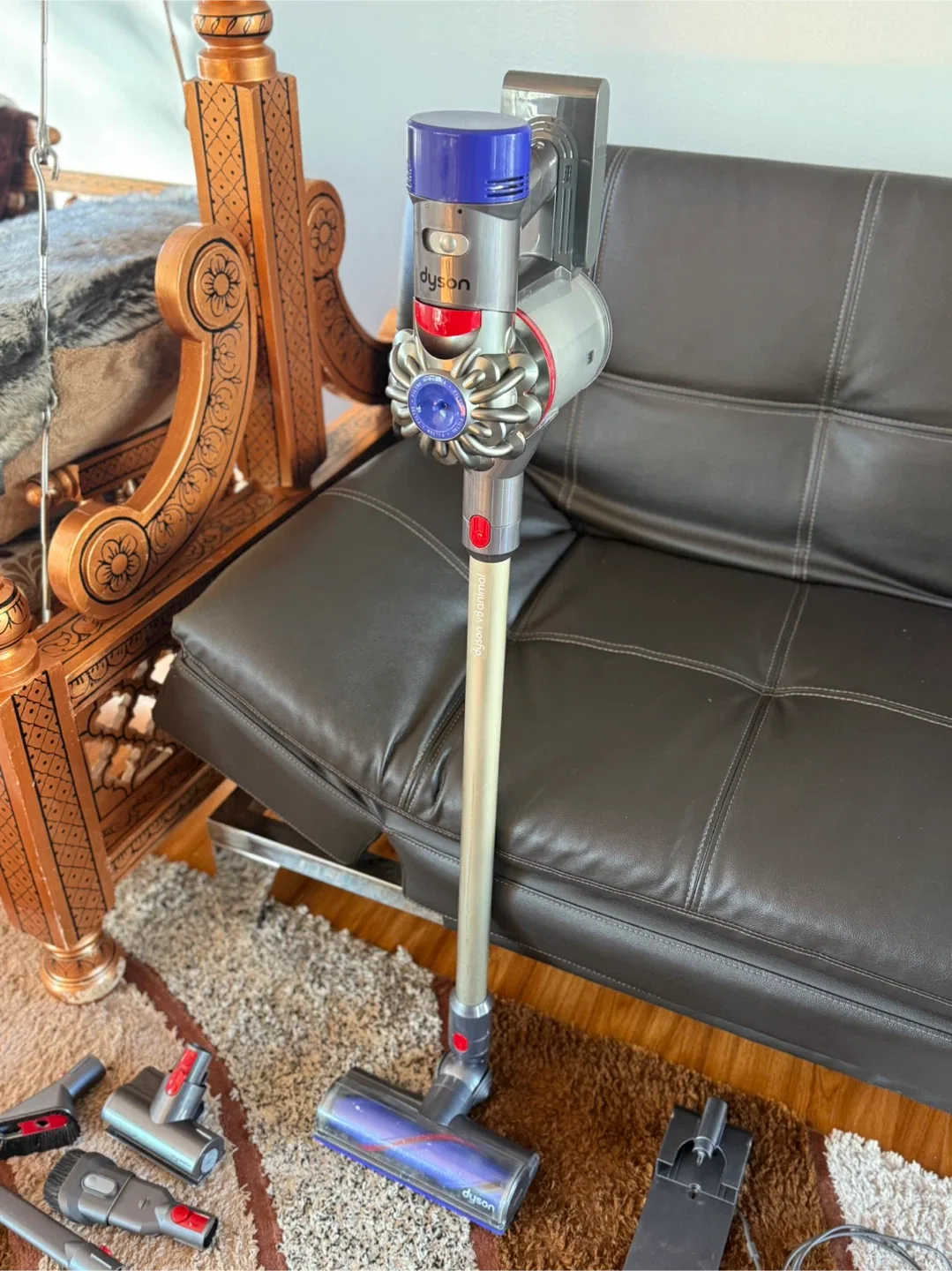 Dyson V8 Animal Cordless Stick Vacuum thumbnail
