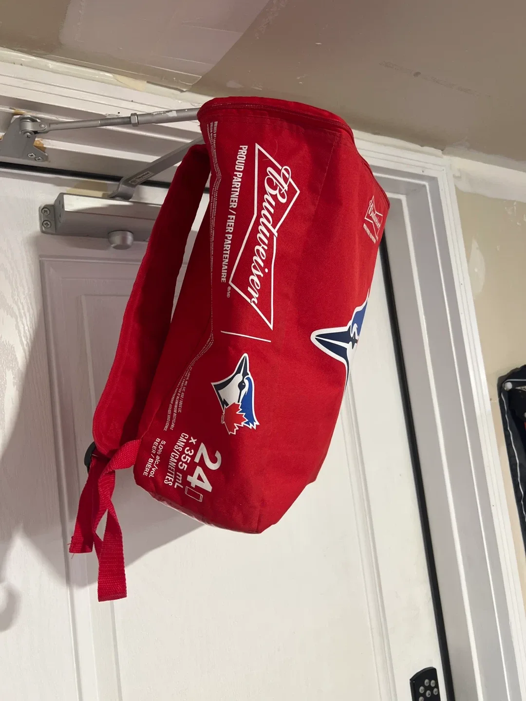 Budweiser Blue Jays Cooler Backpack image indicator(2)